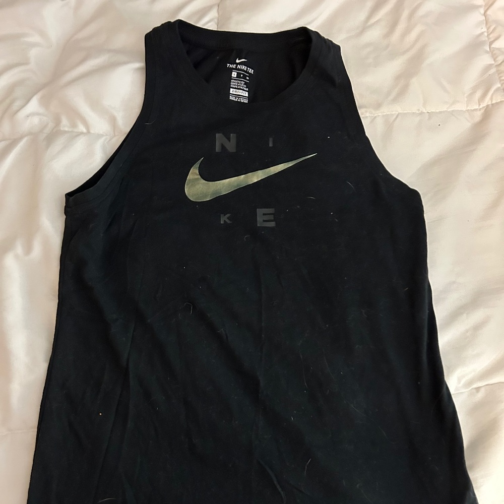 nike black tank top size small